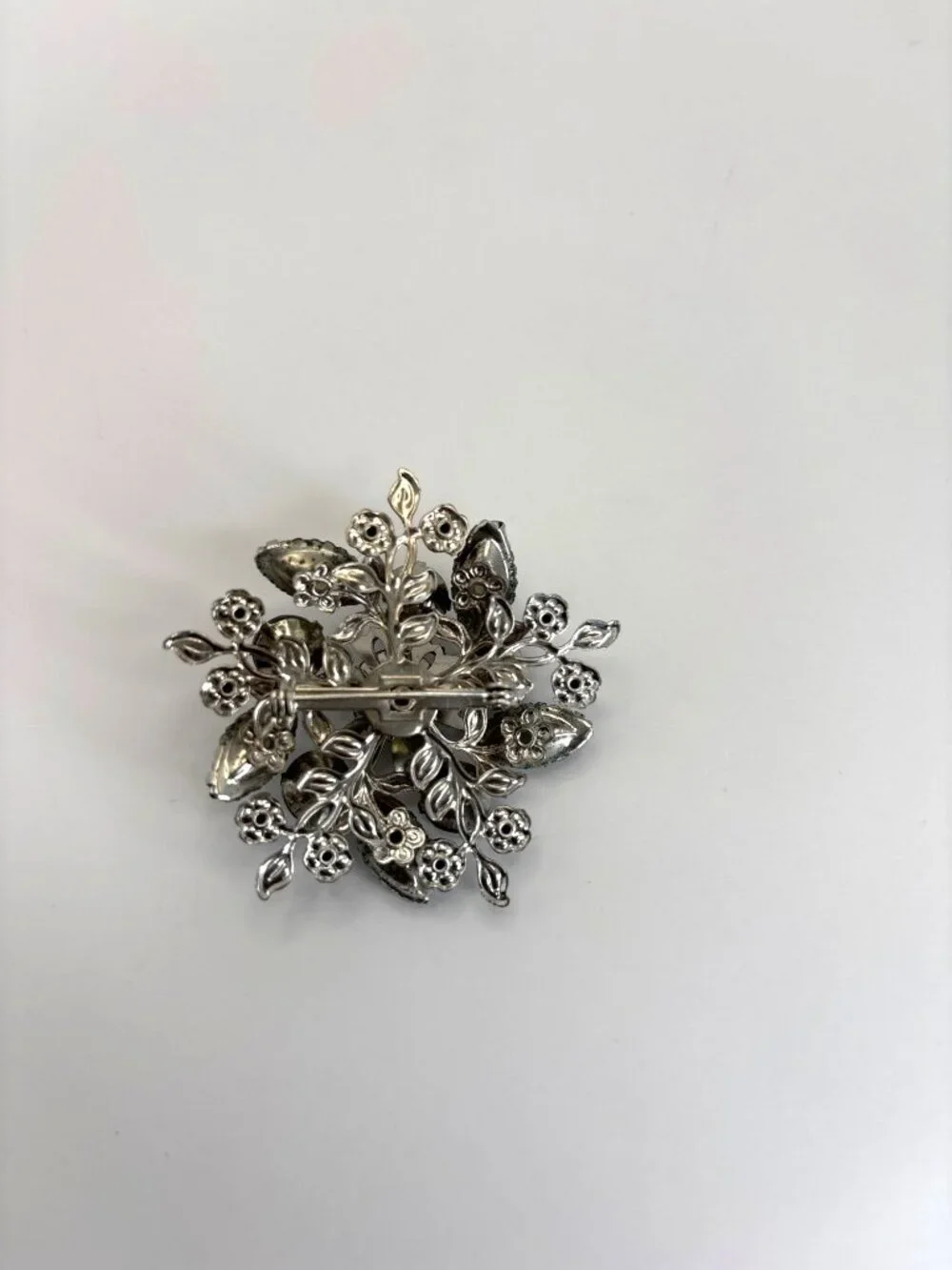 Vintage Mid Century Silver Tone Smoky AB Rhinestones Floral Sunburst Brooch Pin